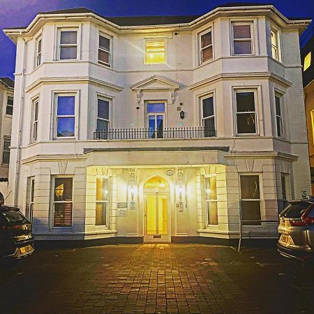 Luxury 2 Beds Apartment By The Sea ボーンマス エクステリア 写真