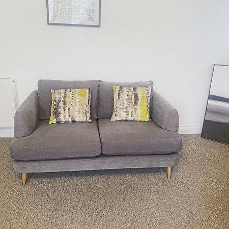 Luxury 2 Beds Apartment By The Sea ボーンマス エクステリア 写真